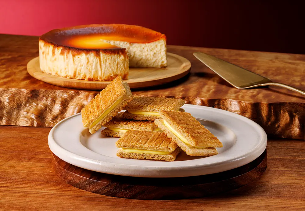 シュガーバターの木が「ベイクドチーズケーキ風」を10月1日発売。2種類のチーズを使った秋冬限定商品